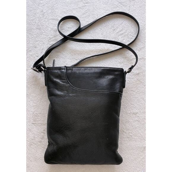 Margot New York Black Pebbled Leather Zip Hipster Cross Body Bag Purse - Picture 4 of 10